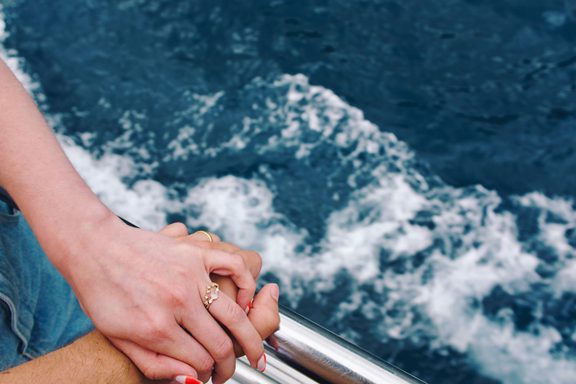 Engagement proposal yacht celebration charter miami